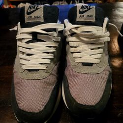 "ORIGINAL"  Retro Nike Air Max  9-1/2"