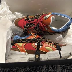 Gucci Flashtreks 