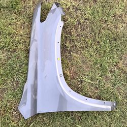 2018 - 2024 CHEVROLET TRAVERSE RIGHT PASSENGER SIDE FENDER OEM