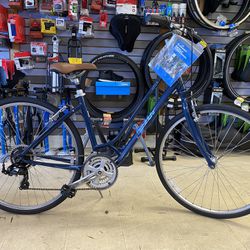 Hybrid Giant Cypress, 21 Speeds Shimano Tourney, Aluminum Frame Size 18’5”, Tire Size 700X38C, New Pedals, New Seat, Free Delivery 