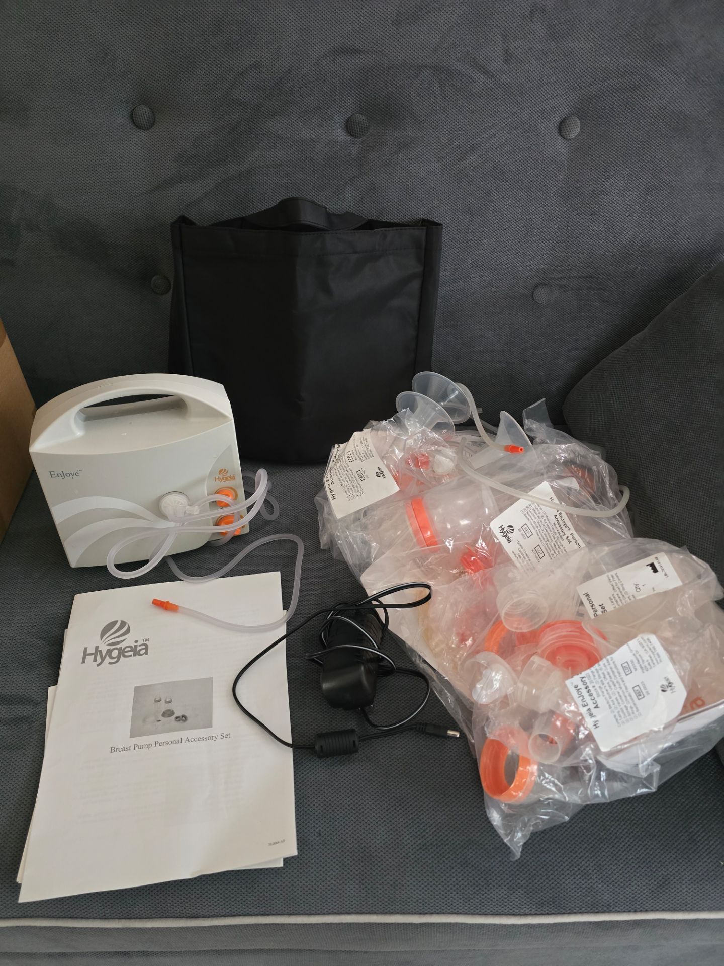 Enjoye Hygeia EnJoye Breast Pump - Free for Sale in La Mesa, CA - OfferUp