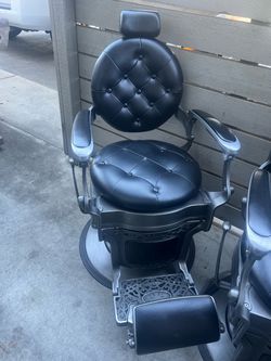 Barber chair