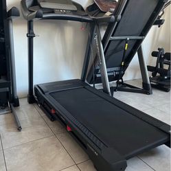 Proform Trainer 8.5 Treadmill 