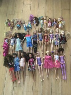 Set Of Barbies
