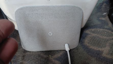 Google Nest Hub (2nd Gen) Smart Display - White / Chalk