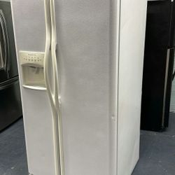 Frigidaire Fast Delivery! Refrigerator Fridge Side by Side Fridge