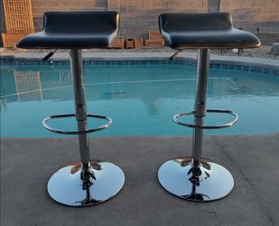 Metal/leather stools
