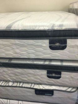 Serta glenmoor queen mattress deals