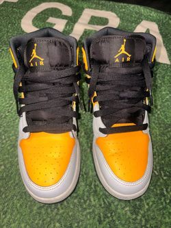 Air Jordan 1 Mid