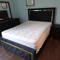 Brand New 4 Pcs Queen Bedroom Set Velvet Bed Frame Wooden Dresser Night Stand