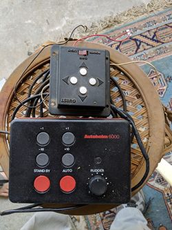 Boat autopilot just what's in picture