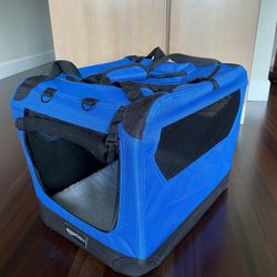 Amazon Basics Pet Carrier