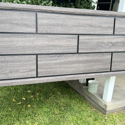  Brown Finish 1pc King Size Panel Bed Beautiful 