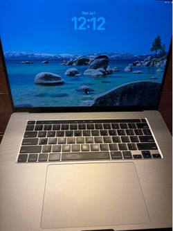 MacBook Pro 2019 i7 (16-inch)  w/ Touch Bar 32GB, 512 SSD Super Fast!!!