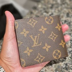Louis Vuitton Multiple Wallet Monogram Canvas