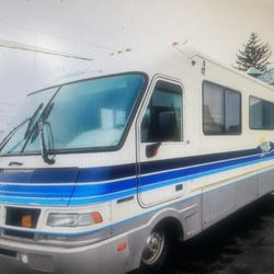 RV Fleetwood Southwind Low Miles 