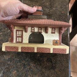 PartyLite Tealight Candle Holder Train Station Tickets Depot
