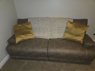 Warrendale Beige Power Reclining Sofa
