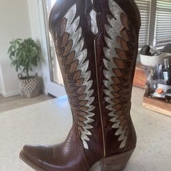 BNWT Ariat Women’s Boots