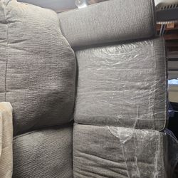 2 Free Couches. Barely Used