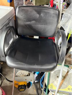 Barber Chairs