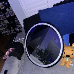 Round Wall Mirror 