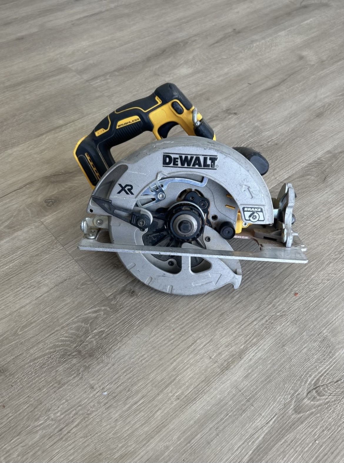 De Walt Circular Saw