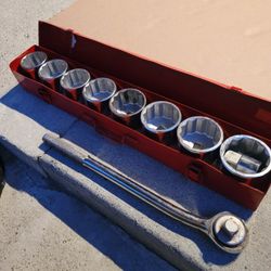 9 PC Jumbo Socket Set N Rachet