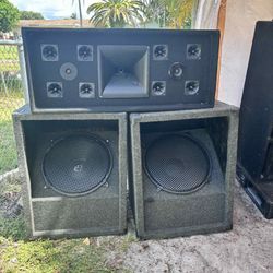 Speakers/Subwoofer All Tested & In Good Working Condition