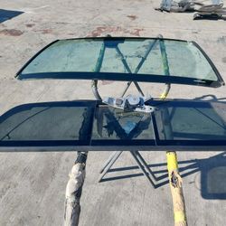 Tacoma Windshield Front And Rear Oem Tacoma Vidrio De Enfrente