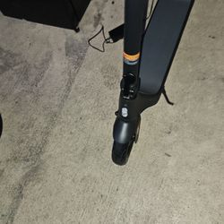 PHANTOM A10 BLACK SCOOTER  