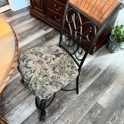 Dining Room Table With 4 Chairs 