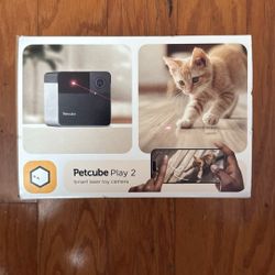 Petcube Play 2 - Smart laser toy for Cats