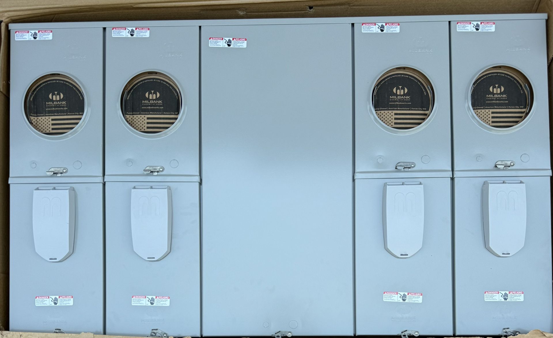 Four Gang meter Mains 200 Amp Per Position With Lever Bypass