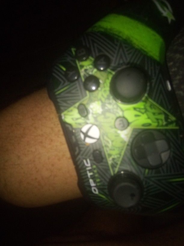 Scuff Controller