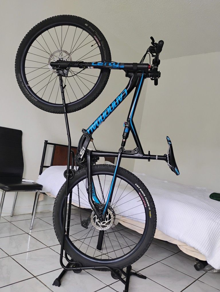 Cannondale Scalpelsi L 29 Tire.