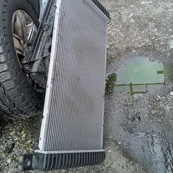 2010 Escalade radiator
