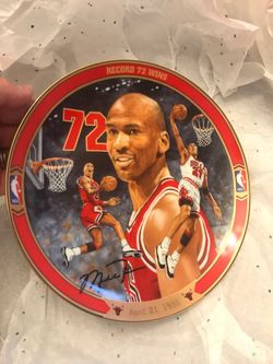 Bradford exchange vintage Michael Jordan plates