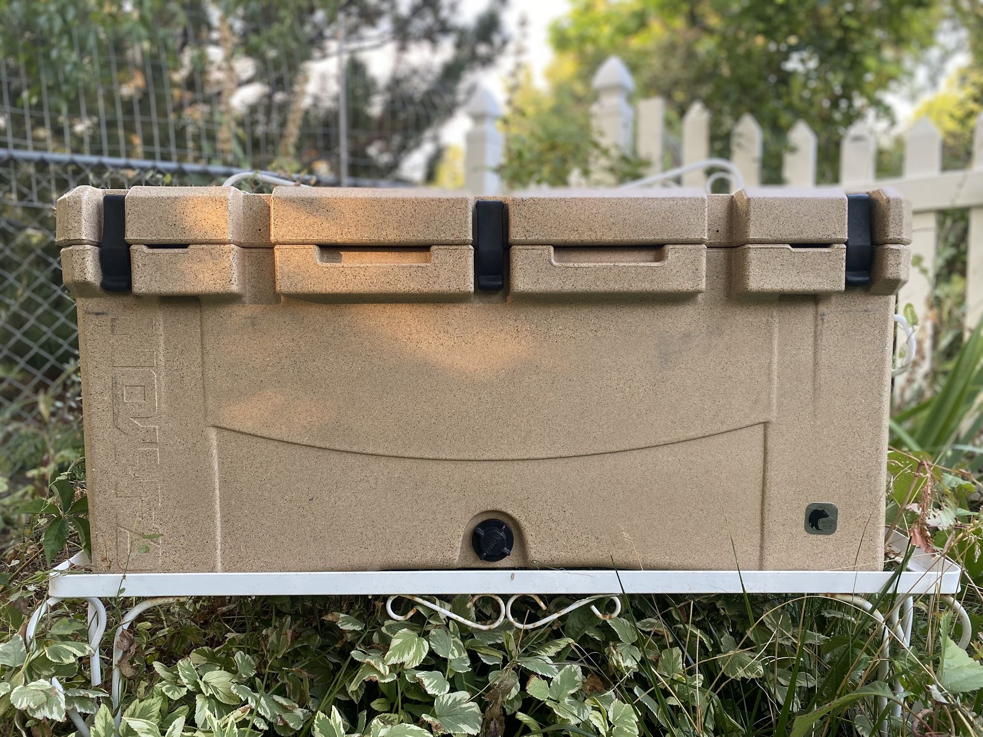 CANYON COOLER 103Qt