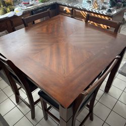 High top table / Game table with chairs