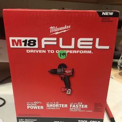 M18-FUEL Milwaukee Hammer Drill