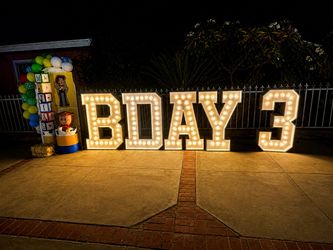 Light up marquee letters and number
