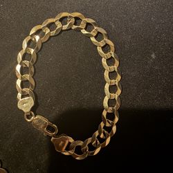 14k Gold Bracelet 