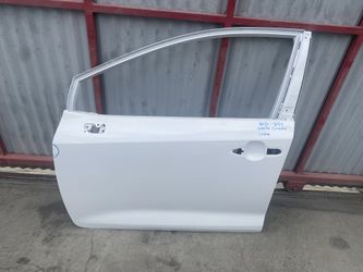 2020-2025 Toyota Corolla Left Front Door