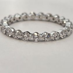 High Quality 14k White Gold VVS Quality Size 6