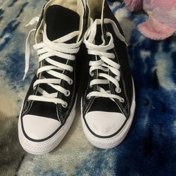 Black All Star Converse 