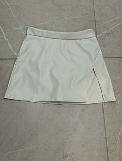 New with Tag Faux Leather Skort with Slit Size XS