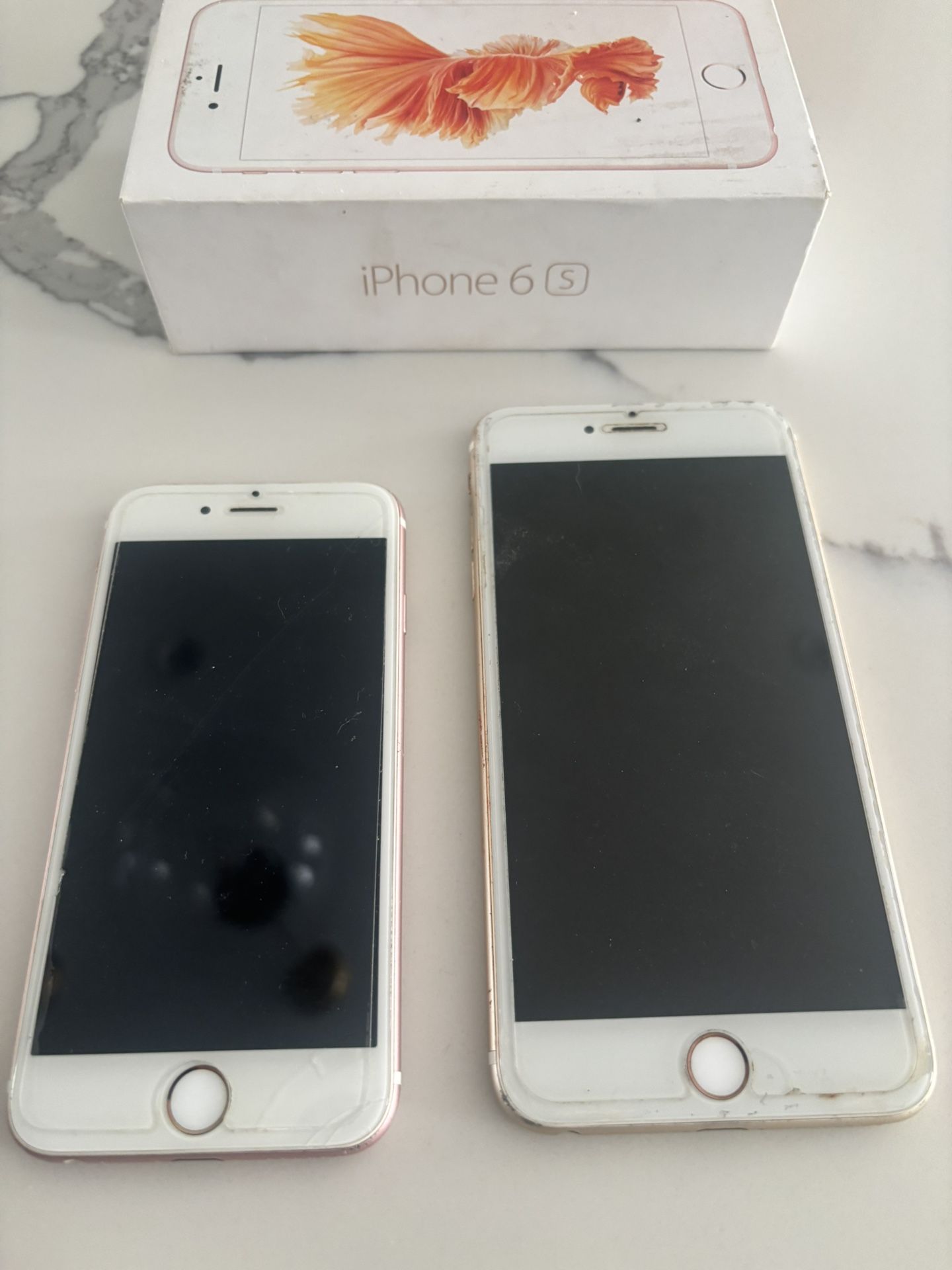 iPhone 6s/8 White Not Working** 2 Phones $20 Dollars Each