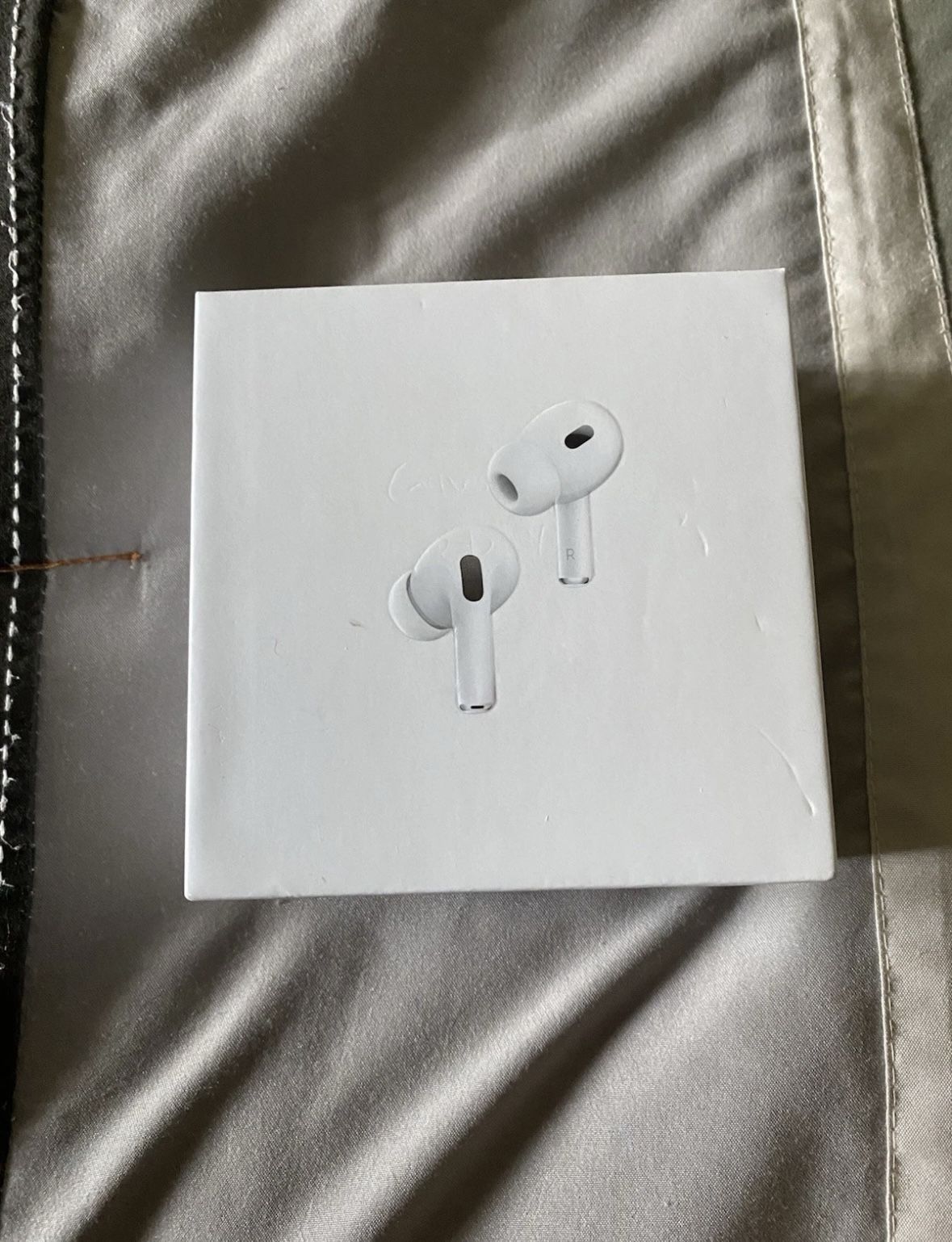 AirPod Pro 2s