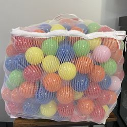  Click N' Play Ball Pit Balls for Kids, 200 Pack - Plastic  Refill Balls, Phthalate & BPA Free, Reusable Storage Bag with Zipper, Gift  for Toddlers and Kids for Ball Pit